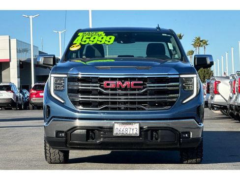 Used 2024 GMC Sierra 1500 SLT image 9