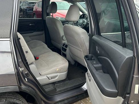 Used 2016 Honda Pilot LX image 20