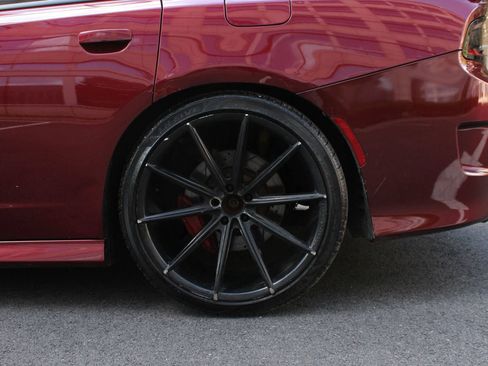 Used 2020 Dodge Charger Scat Pack w/ Dynamics Package RWD image 10