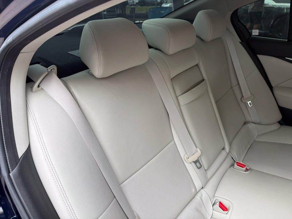 Used 2022 INFINITI Q50 Luxe w/ Cargo Package RWD image 32
