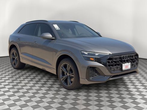 New 2026 Audi Q8 Premium image 7