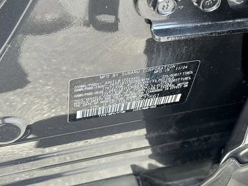 Used 2025 Subaru Forester AWD/4WD image 39