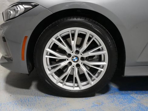 Used 2023 BMW 330i 330i w/ Driving Assistance Package image 20