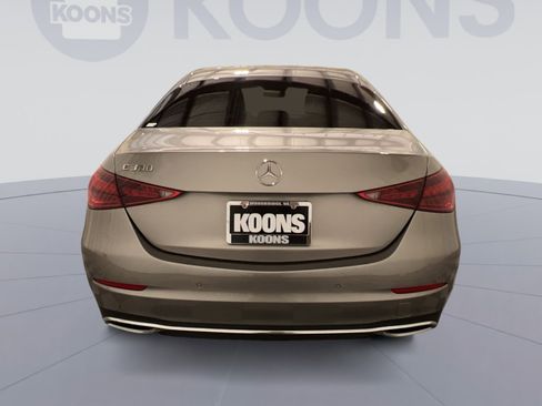 Used 2024 Mercedes-Benz C 300 Sedan image 10