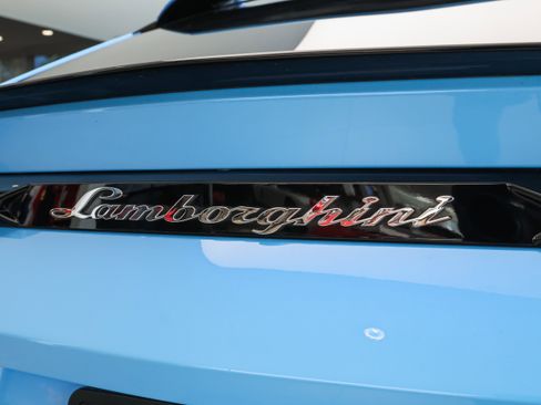Used 2024 Lamborghini Urus S image 47