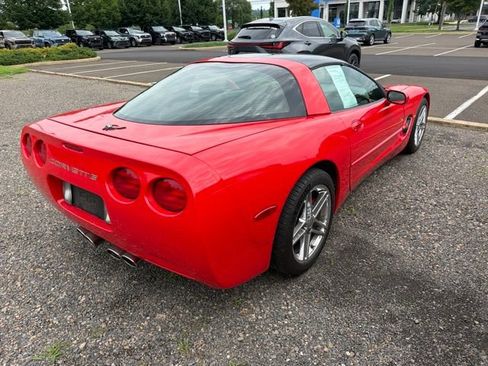 Used 1997 Chevrolet Corvette Coupe RWD image 6