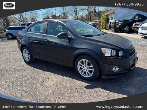 Used 2013 Chevrolet Sonic LT w/ Wheels and Fog Lamp Package FWD image 12