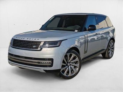 New 2025 Land Rover Range Rover SE