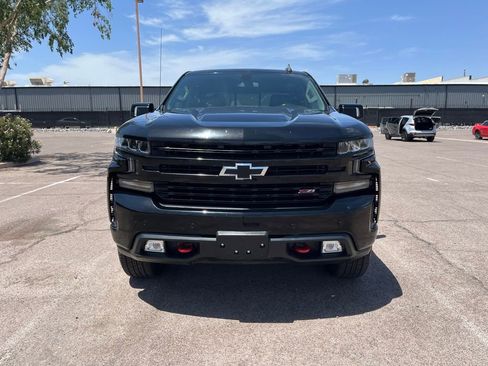 Used 2019 Chevrolet Silverado 1500 LT Trail Boss image 3