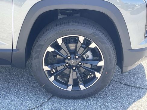 New 2026 Chevrolet Equinox RS w/ Convenience Package III FWD image 9