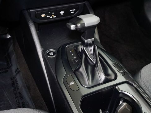 Certified 2025 Kia K4 FWD image 21