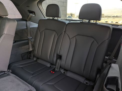 Used 2025 Audi Q7 3.0T Premium Plus w/ Premium Plus Package image 25