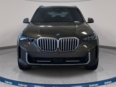 New 2026 BMW X5 xDrive50e w/ Premium Package image 2