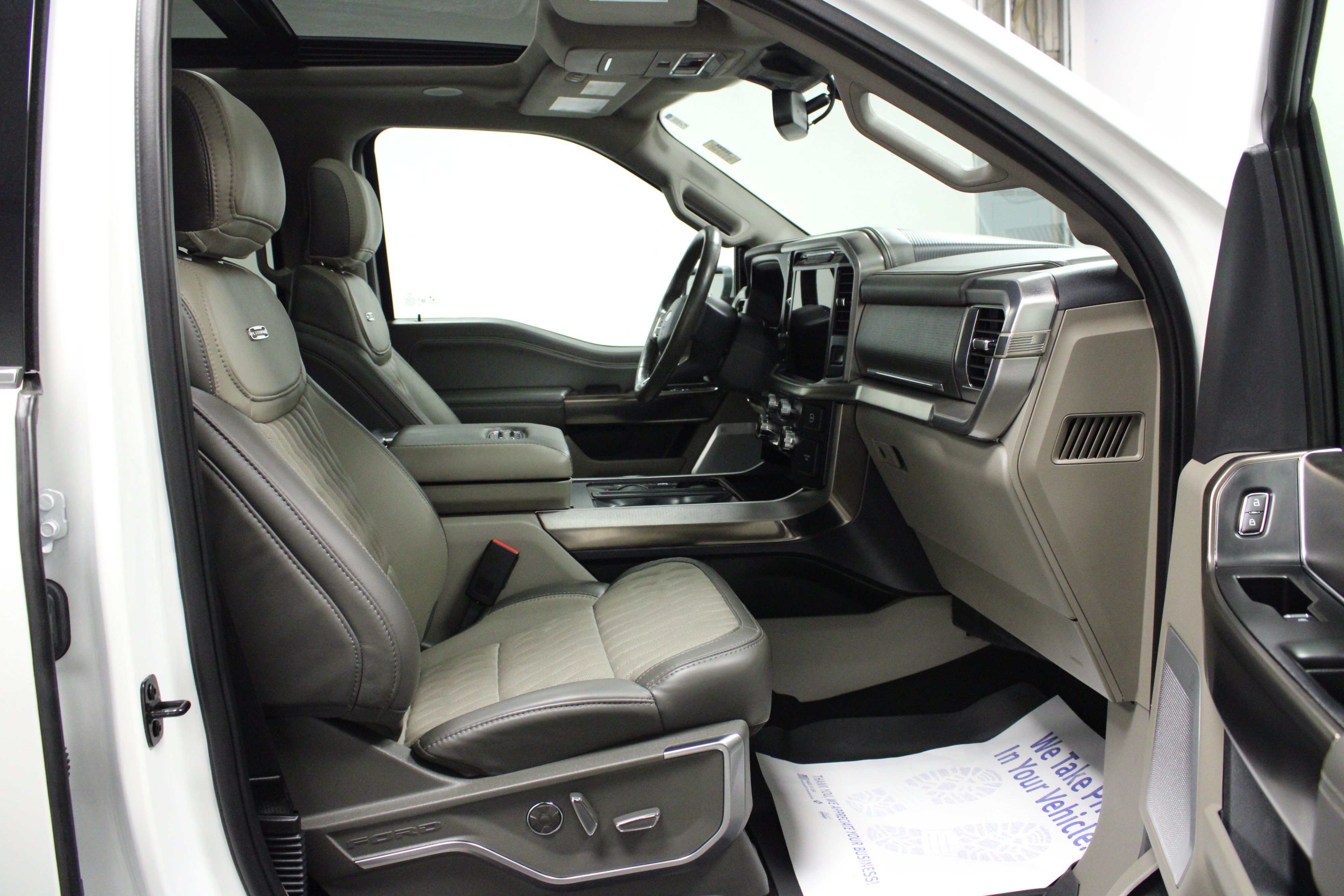 Used 2024 Ford F150 Platinum w/ Equipment Group 703A Plus AWD/4WD image 17