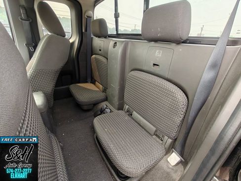 Used 2017 Nissan Frontier SV AWD/4WD image 17