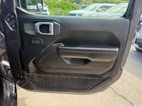 Used 2020 Jeep Wrangler Unlimited Sport AWD/4WD image 20
