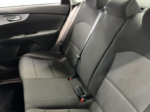 Used 2024 Kia Forte LXS image 17