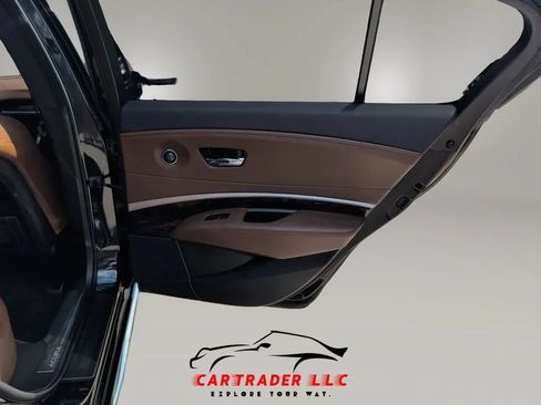 Used 2018 Acura RLX w/ Technology Package FWD image 18