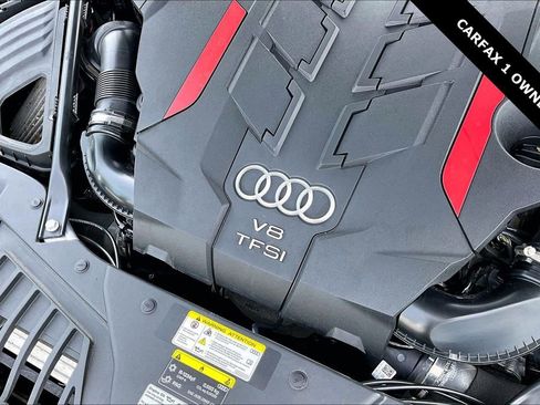Used 2023 Audi S8 AWD/4WD image 30