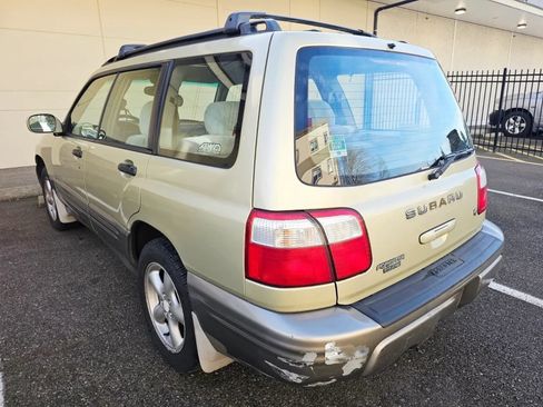 Used 2002 Subaru Forester Sport AWD/4WD image 3