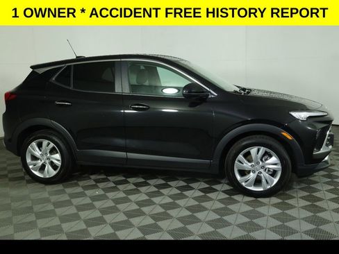 Used 2025 Buick Encore GX Preferred FWD image 2