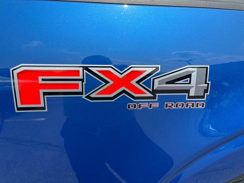 Used 2022 Ford F150 XLT w/ Equipment Group 302A High image 10