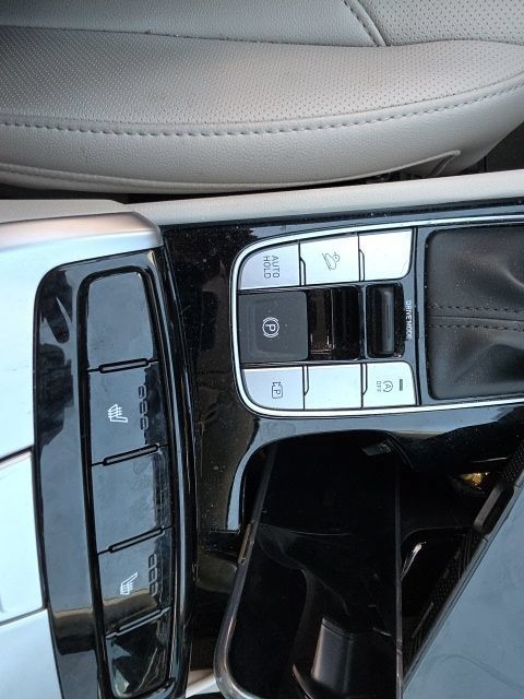 Certified 2024 Hyundai Tucson SEL w/ Convenience Package FWD image 14
