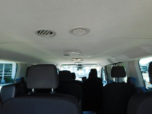Used 2018 Ford Transit 350 XL RWD image 38