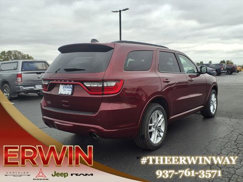 Certified 2023 Dodge Durango GT image 3