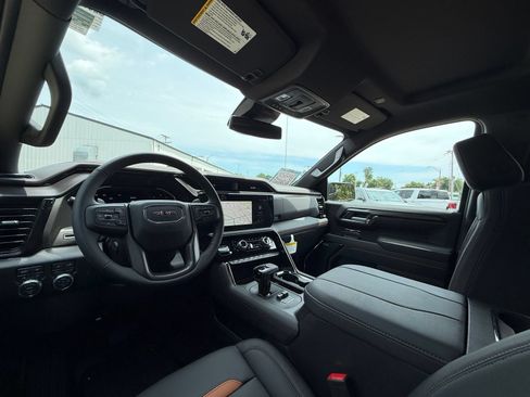 New 2026 GMC Sierra 1500 AT4 w/ AT4 Preferred Package AWD/4WD image 17