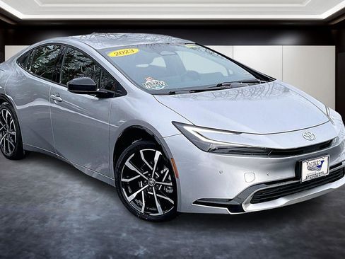 Used 2023 Toyota Prius Prime image 11