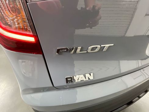 Used 2022 Honda Pilot TrailSport image 32