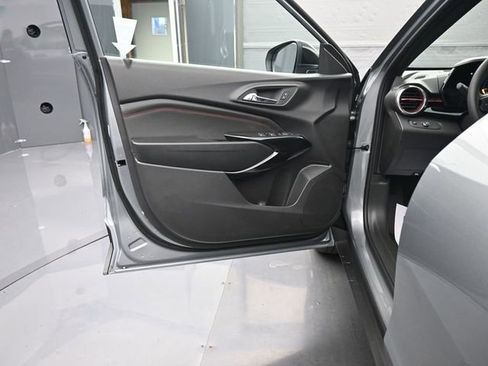 New 2026 Chevrolet Trax RS w/ Driver Confidence Package image 10