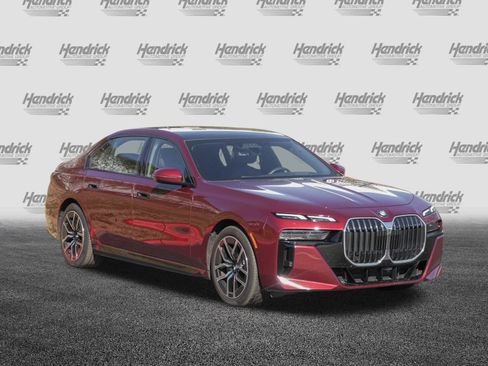 Certified 2025 BMW 740i image 2