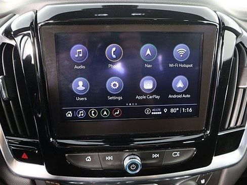 Used 2022 Chevrolet Traverse Premier image 32