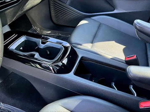 Used 2022 Volkswagen ID.4 Pro S image 19