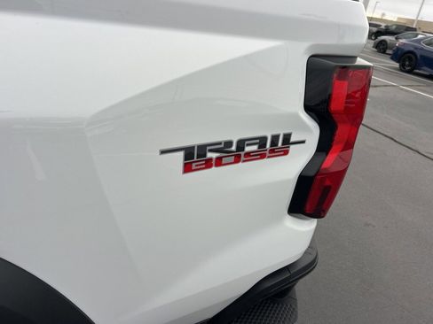 Used 2024 Chevrolet Colorado Trail Boss w/ Advanced Trailering Package image 17