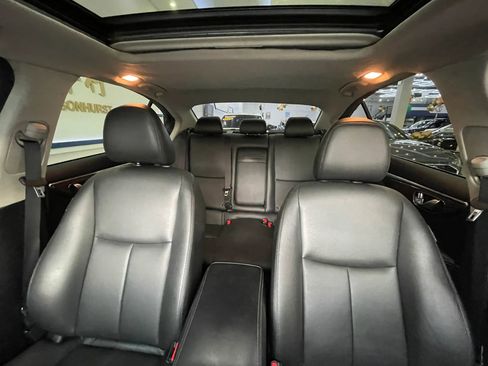 Used 2018 INFINITI Q50 Luxe w/ Essential Package (3.0T Luxe) image 16