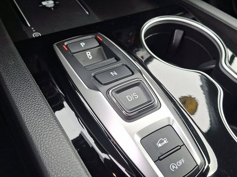 Certified 2025 Honda Ridgeline Black Edition image 16