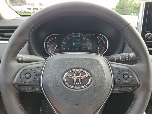 Used 2023 Toyota RAV4 XLE w/ Convenience Package AWD/4WD image 17