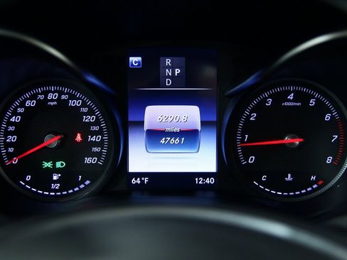 Certified 2019 Mercedes-Benz GLC 300 4MATIC image 12