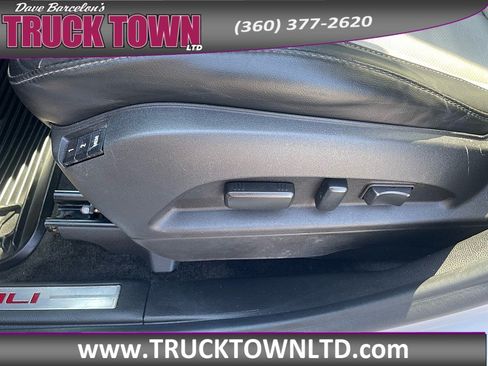 Used 2017 GMC Terrain Denali AWD/4WD image 36
