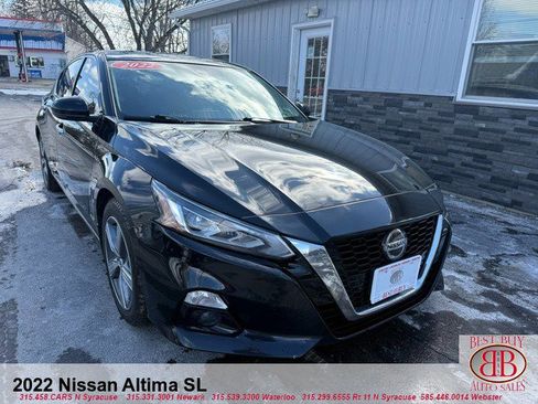 Used 2022 Nissan Altima 2.5 SL FWD image 1