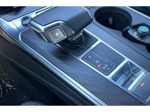 Used 2022 Audi A6 Premium Plus w/ Premium Plus Package image 30