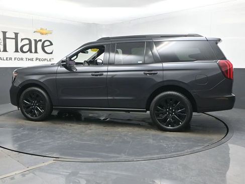 Used 2025 Ford Expedition Platinum w/ Stealth Appearance Package AWD/4WD image 54
