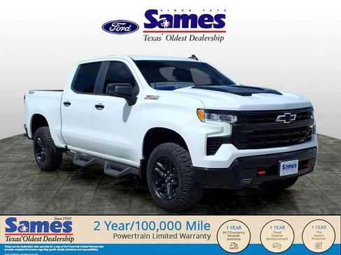 Used 2022 Chevrolet Silverado 1500 LT Trail Boss AWD/4WD image 1
