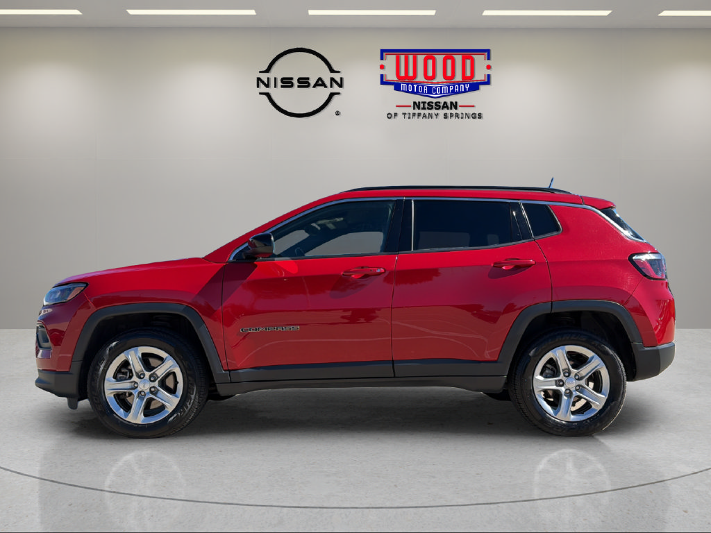 Used 2024 Jeep Compass Latitude AWD/4WD image 5