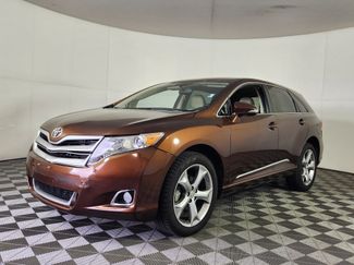 Used 2014 Toyota Venza LE w/ LE Convenience Package video 3