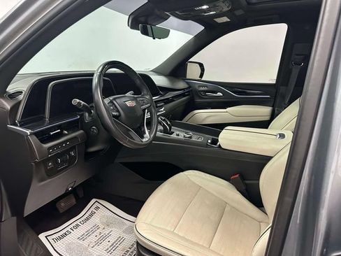 Used 2022 Cadillac Escalade ESV Sport AWD/4WD image 26