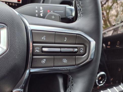 New 2026 GMC Terrain Elevation w/ Black Edition FWD image 9